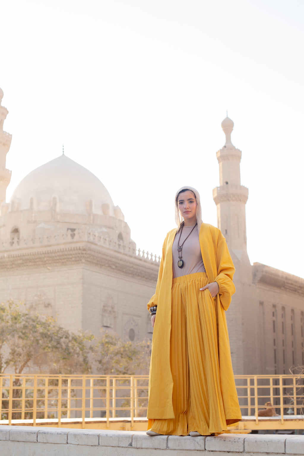 Laylat Al Noor Set